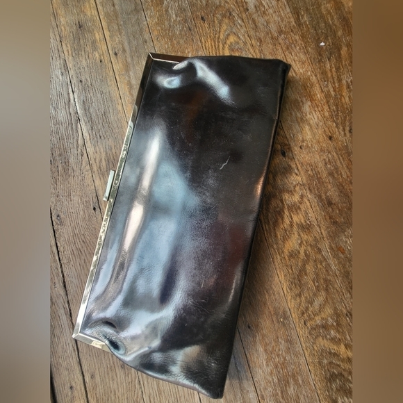 HOBO INTERNATIONAL  METALLIC CLUTCH WALLET - Picture 2 of 10